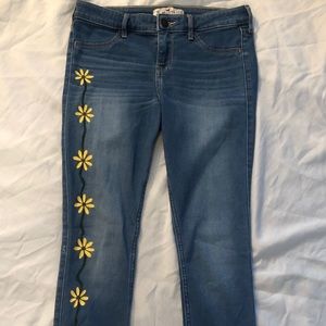 🌻hand painted sunflower jeans🌻